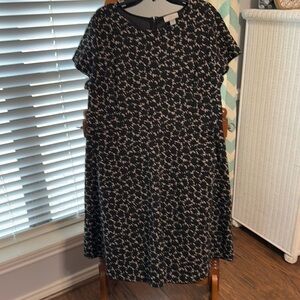 Loft short sleeve dress
16